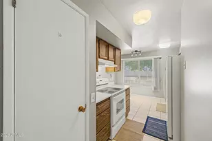 18842 N Lakeforest Dr, Sun City, AZ 85373 - Photo 11