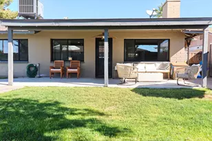 1217 E Watson Dr, Tempe, AZ 85283 - Photo 43