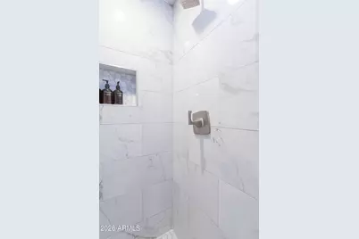 5541 E Cheery Lynn Road, Phoenix, AZ 85018 - Photo 35