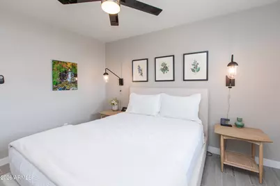 5541 E Cheery Lynn Road, Phoenix, AZ 85018 - Photo 37