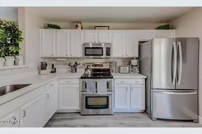 2477 E Meadow Land Drive, San Tan Valley, AZ 85140 - Photo 3