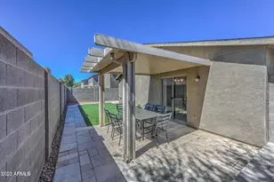 2477 E Meadow Land Dr, San Tan Valley, AZ 85140 - Photo 15