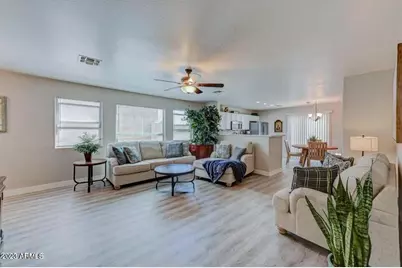 2477 E Meadow Land Drive, San Tan Valley, AZ 85140 - Photo 7