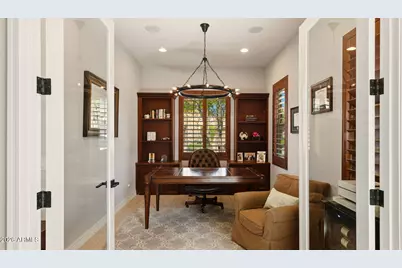 4629 E Walter Way, Phoenix, AZ 85050 - Photo 9