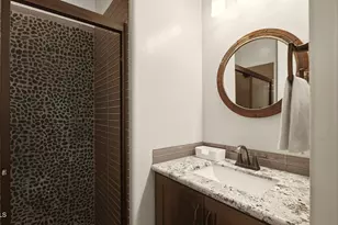 4629 E Walter Way, Phoenix, AZ 85050 - Photo 11