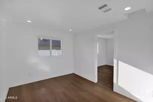 315 E Carol Ave, Phoenix, AZ 85020 - Photo 21