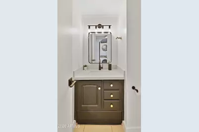 5909 N 81st Street, Scottsdale, AZ 85250 - Photo 7