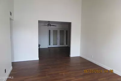925 W Curry Street, Chandler, AZ 85225 - Photo 3