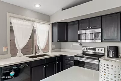 15268 W Melissa Lane, Surprise, AZ 85374 - Photo 9