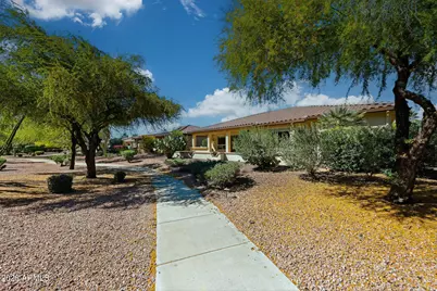 16231 W Cheery Lynn Road, Goodyear, AZ 85395 - Photo 37