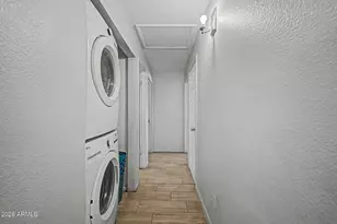 4727 W Osborn Rd, Phoenix, AZ 85031 - Photo 29