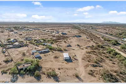 2 E Griffin Street #-, Wittmann, AZ 85361 - Photo 5