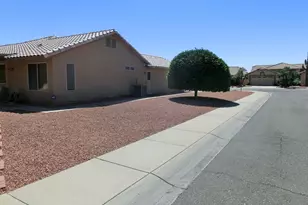 8646 W Rockwood Dr, Peoria, AZ 85382 - Photo 3