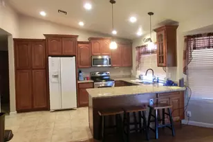 8646 W Rockwood Dr, Peoria, AZ 85382 - Photo 7