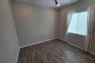 3276 E Orleans Dr, Gilbert, AZ 85298 - Photo 23