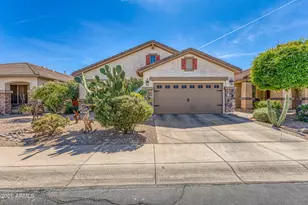 195 W Twin Peaks Pkwy, San Tan Valley, AZ 85143 - Photo 1