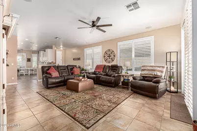 195 W Twin Peaks Parkway, San Tan Valley, AZ 85143 - Photo 5