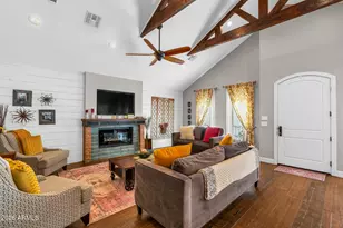 4402 E Turney Ave, Phoenix, AZ 85018 - Photo 17