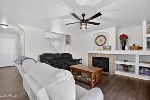 13538 W San Juan Ave, Litchfield Park, AZ 85340 - Photo 17