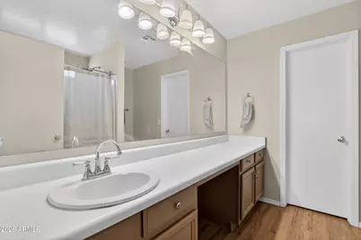 13538 W San Juan Avenue, Litchfield Park, AZ 85340 - Photo 29