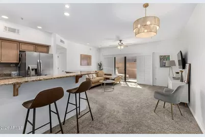 20660 N 40th Street #1096, Phoenix, AZ 85050 - Photo 3