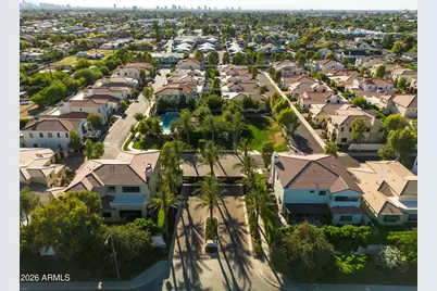 3912 E Crittenden Lane, Phoenix, AZ 85018 - Photo 3