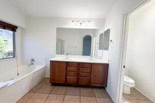 2634 E Ridge Creek Rd, Phoenix, AZ 85024 - Photo 37