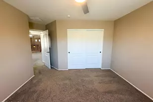 2634 E Ridge Creek Rd, Phoenix, AZ 85024 - Photo 29