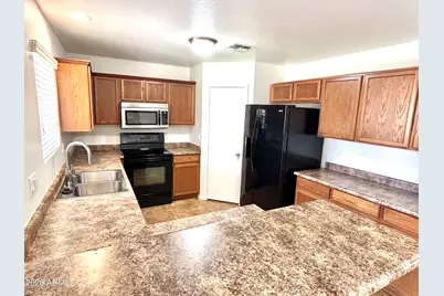 15100 N Luna Street, El Mirage, AZ 85335 - Photo 9