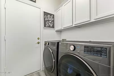 14250 W Wethersfield Road, Surprise, AZ 85379 - Photo 25