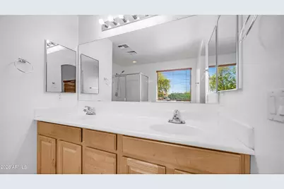 300 S 151st Avenue, Goodyear, AZ 85338 - Photo 17