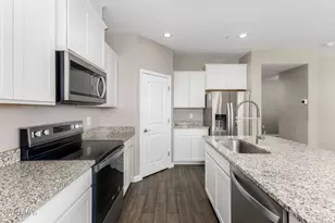 1255 N Arizona Ave, Chandler, AZ 85225 - Photo 9