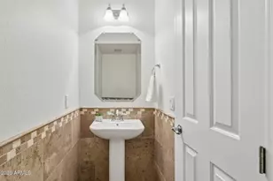 922 S Agnes Ln, Gilbert, AZ 85296 - Photo 15