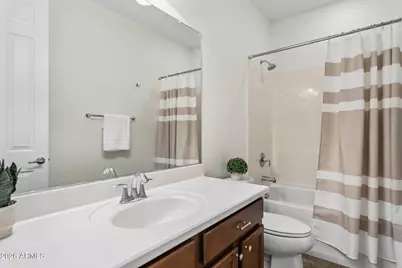 922 S Agnes Lane, Gilbert, AZ 85296 - Photo 17