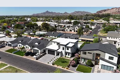 4852 E Piccadilly Road, Phoenix, AZ 85018 - Photo 33