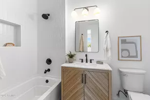 4852 E Piccadilly Rd, Phoenix, AZ 85018 - Photo 29