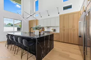 4852 E Piccadilly Rd, Phoenix, AZ 85018 - Photo 7