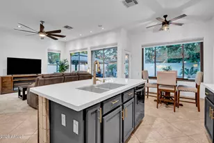 6913 W Abraham Ln, Glendale, AZ 85308 - Photo 11