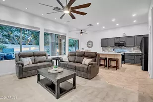 6913 W Abraham Ln, Glendale, AZ 85308 - Photo 15