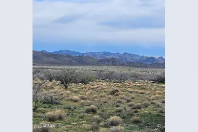 Xxx W Paco Bueno -- #11, Congress, AZ 85332 - Photo 1