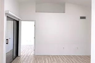 20014 N Broken Arrow Dr, Sun City West, AZ 85375 - Photo 9