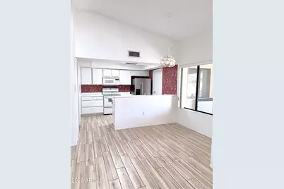 20014 N Broken Arrow Drive, Sun City West, AZ 85375 - Photo 5