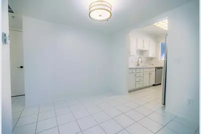 1650 N 87th Terrace #Unit 27B, Scottsdale, AZ 85257 - Photo 5