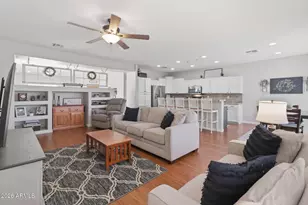 12833 W Flower St, Avondale, AZ 85392 - Photo 13