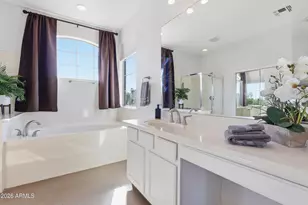 35704 N 31st Dr, Phoenix, AZ 85086 - Photo 15