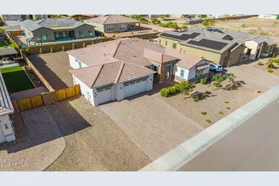 3814 W Running Deer Trail, Phoenix, AZ 85083 - Photo 81