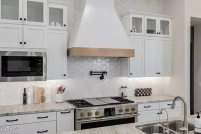 3814 W Running Deer Trail, Phoenix, AZ 85083 - Photo 27