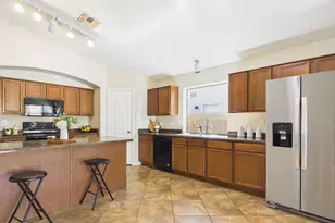 38552 N Beverly Ave, San Tan Valley, AZ 85140 - Photo 7