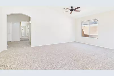 38552 N Beverly Avenue, San Tan Valley, AZ 85140 - Photo 5