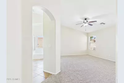 38552 N Beverly Avenue, San Tan Valley, AZ 85140 - Photo 23